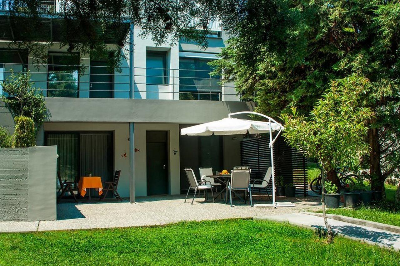 Sani Woods Studios&Apartments Exterior foto